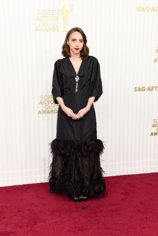 ZOE KAZAN at 29th Annual Screen Actors Guild Awards in Century City 02/26/2023