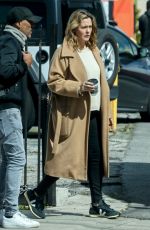 ALICIA SILVERSTONE Out for Tea at Alfred