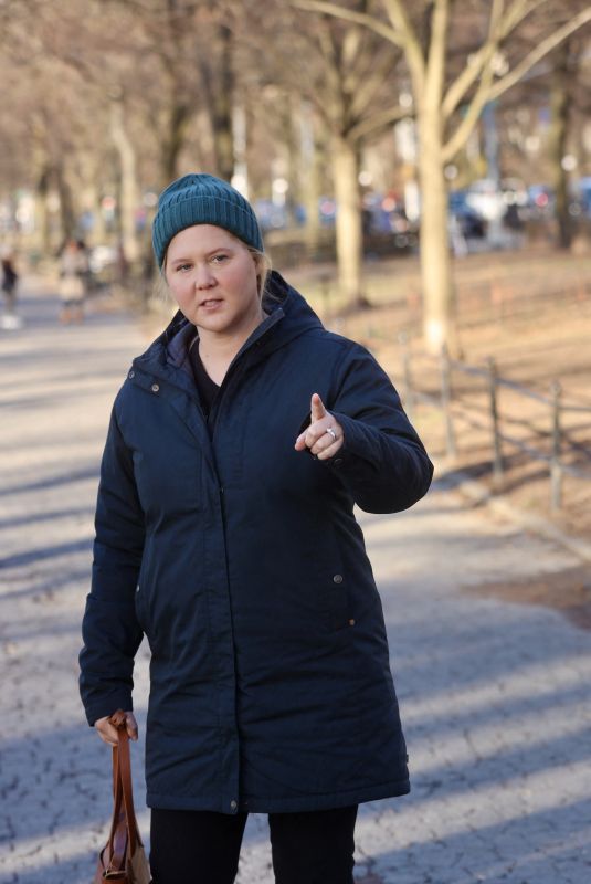 AMY SCHUMER on the Set of Life & Beth Season 2 in New York 03/06/2023