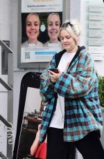 ANNE MARIE Leaves a Dentist in Notting Hill 03/18/2023