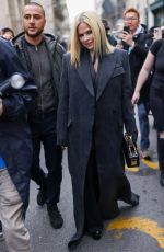 AVRIL LAVIGNE Arrive at Lanvin Show at Paris Fashion Week 03/05/2023