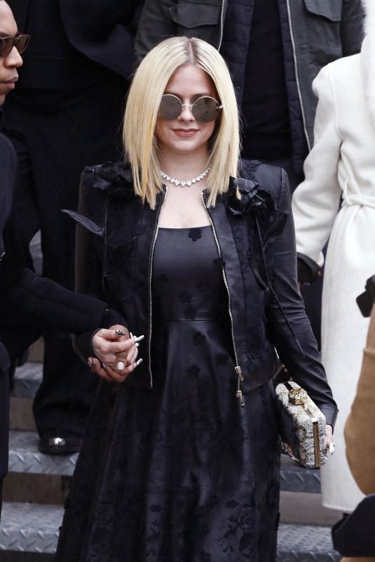 avril-lavigne-hawtcelebs