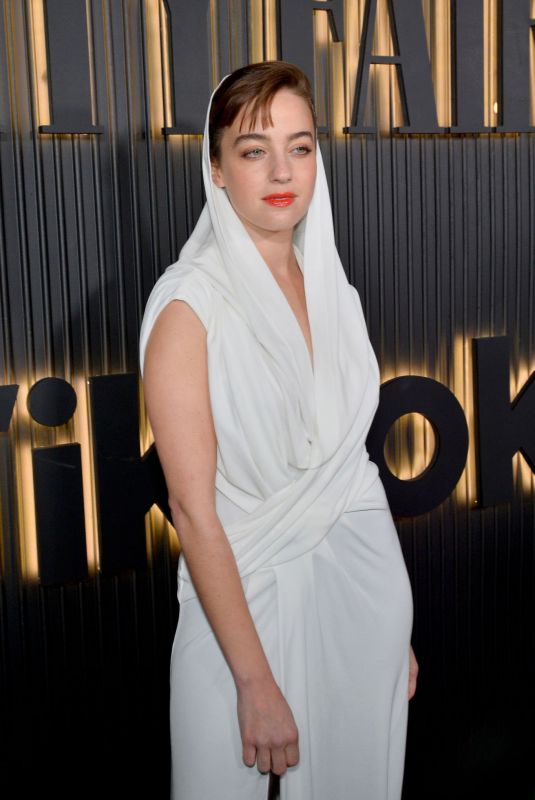 BEATRICE GRANNO at Vanity Fair Hosts Vanities Party: A Night for Young Hollywood 03/22/2023