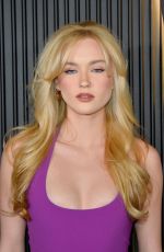 CHLOE ROSE ROBERTSON at Vanity Fair A Night for young Hollywood in California 03/08/2023