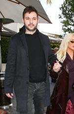 CHRISTINA AGUILERA Leaves Cecconi