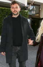 CHRISTINA AGUILERA Leaves Cecconi