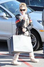 DENISE RICHARDS and Aaron Phypers Out Shopping in Malibu 03/29/2023