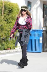 DENISE RICHARDS Out Shopping in Malibu 03/16/2023