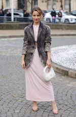 DIANNA AGRON at Miu Miu Womenswear Fall/winter 2023-2024 Show at Paris Fashion Week 03/07/2023