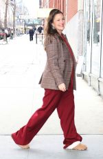 DREW BARRYMORE Arrives at Her Show in New York 03/02/2023