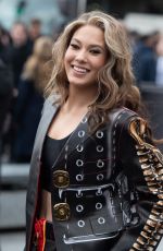 EILEEN GU at Louis Vuitton Womenswear Fall/winter 2023-2024 Show at Paris Fashion Week 03/06/2023