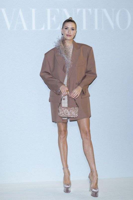 ELENA PERMINOVA at Valentino Womenswear Fall/Winter 2023-2024 Show at Paris Fashion Week 03/05/2023