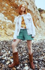 ELLIE BAMBER for Barry Summer Collection 2023