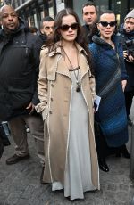 EVELINA MARIA CORCOS Arrives at Chloe Fashion Show in Paris 03/02/2023