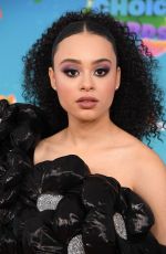 GABRIELLE NEVAEH GREEN at Nickelodeon