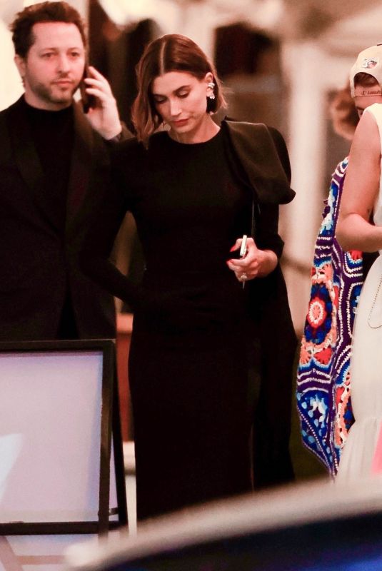 HAILEY BIEBER Leaves Vanity Fair Oscar Party in Los Angeles 03/12/2023