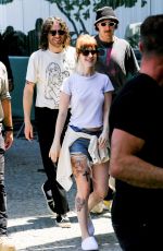 HAYLEY WILLIAMS Outside Fasano Hotel in Rio 03/10/2023