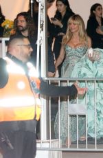 HEIDI KLUM Leaves Vanity Fair Oscar Party in Beverly Hills 03/12/2023