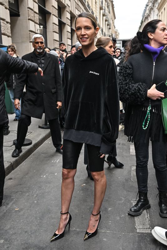 HELENA BORDON Arrives at Palm Angels Show at Paris Fashion Week 03/05/2023