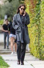 INES DE RAMON Taking a Phone Call in Los Angeles 03/21/2023
