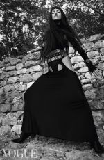 IRINA SHAYK for Vogue Mexico & Latin America, April 2023