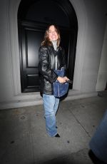 ISIS VALVERDE Leaves Craig
