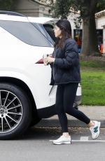 JENNA DEWAN Heading to a Park in Los Angels 03/16/2023