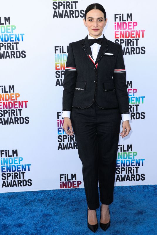 JENNY SLATE at 2023 Film Independent Spirit Awards in Santa Monica 03/04/2023