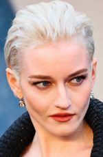 JULIA GARNER at Vanity Fair Oscar Party in Beverly Hills 03/12/2023