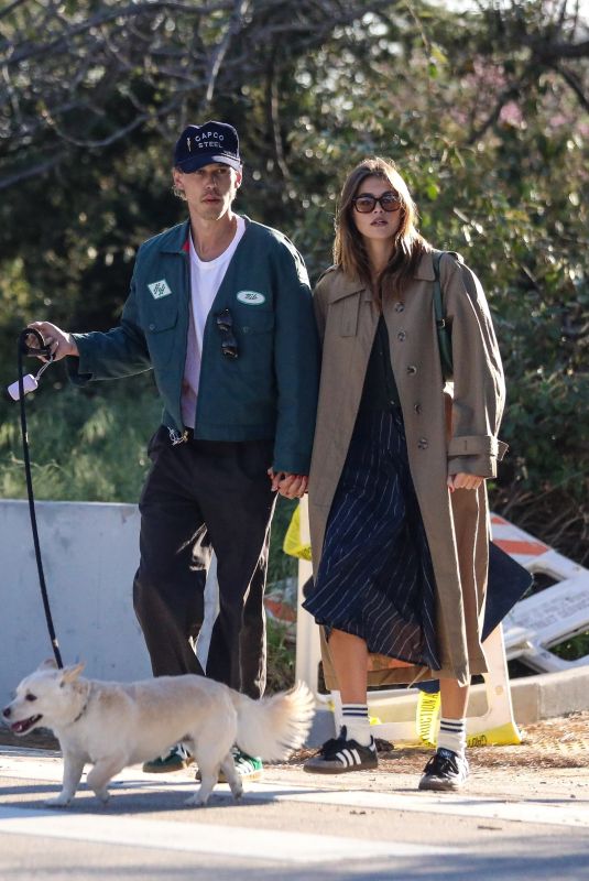 KAIA GERBER and Austin Butler Out with Their Dog at a Park in Silver Lake 03/26/2023