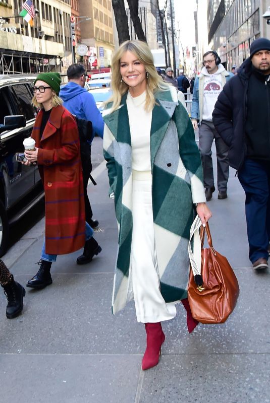 KAITLIN OLSON Out and About in New York 02/27/2023