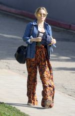 KATE HUDSON Out and About in Los Angeles 03/28/2023
