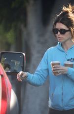 KATHERINE SCHWARZENEGGER Out for Coffee at Blue Bottle in Los Angeles 03/16/2023