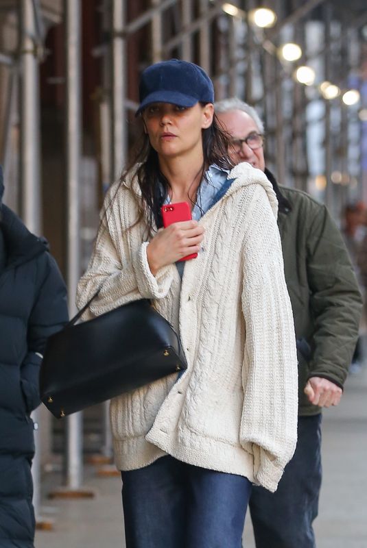 KATIE HOLMES Out in New York 03/16/2023