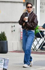 KATIE HOLMES Out Shopping for Jewelry in New York 03/06/2023