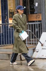 KATIE HOLMES Out Shopping in New York 03/14/2023
