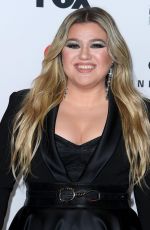 KELLY CLARKSON at 2023 Iheartradio Music Awards at Dolby Theatre in Los Angeles 03/27/2023