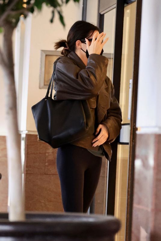 KENDALL JENNER Out and About in Beverly Hills 03/14/2023