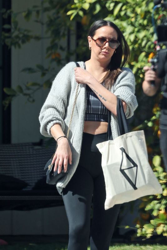 KRISTEN DOUTE Arrives at Ariana Madix House in Los Angeles 03/07/2023