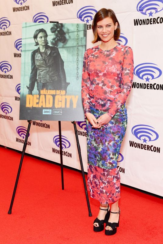 LAUREN COHAN at The Walking Dead: Dead City Photocall at 2023 Wondercon 03/25/2023