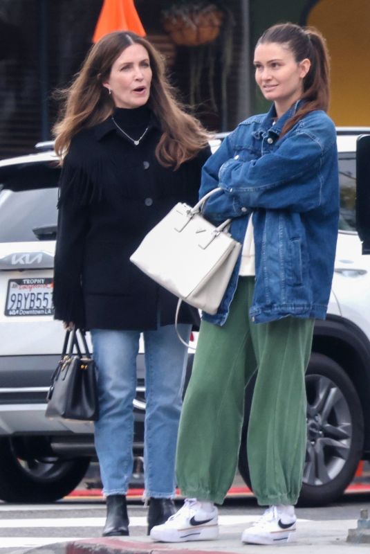 LAUREN PARSEKIAN Out with Her Mom Debra Kelly in Los Feliz 03/26/2023