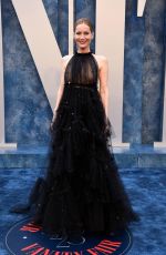 LESLIE MANN at Vanity Fair Oscar Party in Beverly Hills 03/12/2023