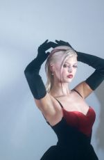 LOREN GRAY for Galore Magazine, March 2023