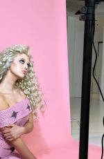 LOREN GRAY for Galore Magazine, March 2023