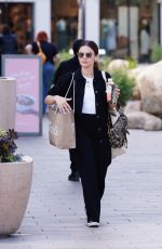 LUCY HALE Shopping at Madewell Clothing Store in Studio City 03/13/2023