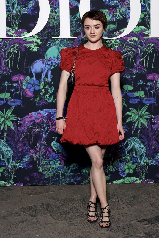 MAISIE WILLIAMS at Christian Dior Fall 2023 Collection Fashion Show in Mumbai 03/30/2023