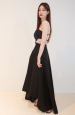 MENGCHEN SHEN at Shiatzy Chen Womenswear Fall/Winter 2023-2024 Show at Paris Fashion Week 03/06/2023