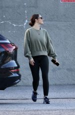 MINKA KELLY Leaves a Gym After Early Morning Workout in Los Angeles 03/24/2023