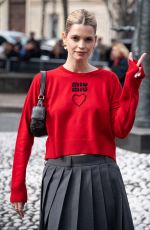 PIXIE GELDOF at Miu Miu Womenswear Fall/Winter 2023-2024 Show at Paris Fashion Week 03/06/2023