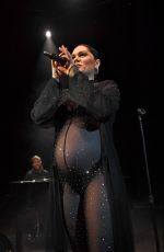 Preganant JESSIE J Performs at Shepherd